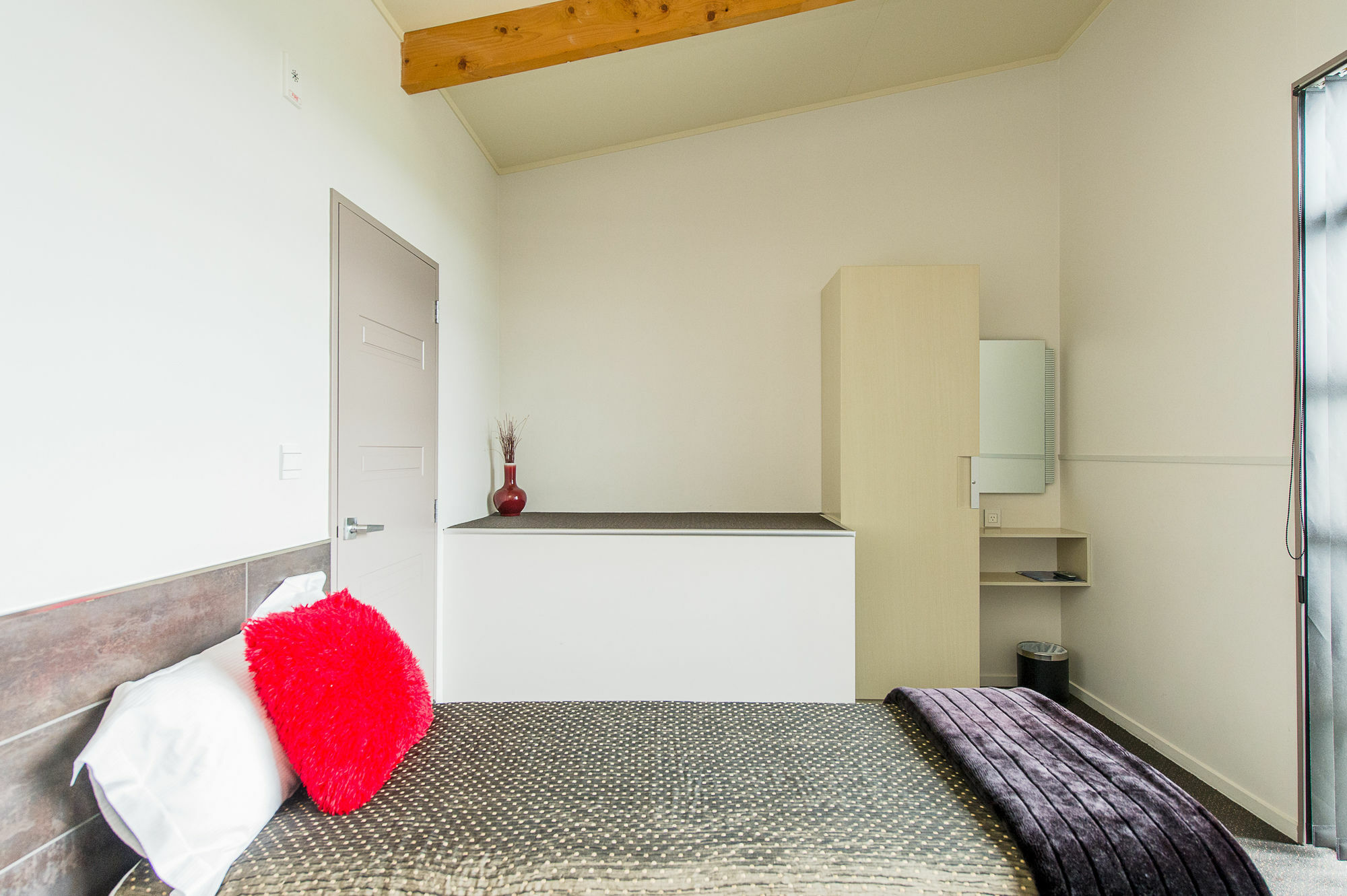 Motel 151 On London & Conference Centre